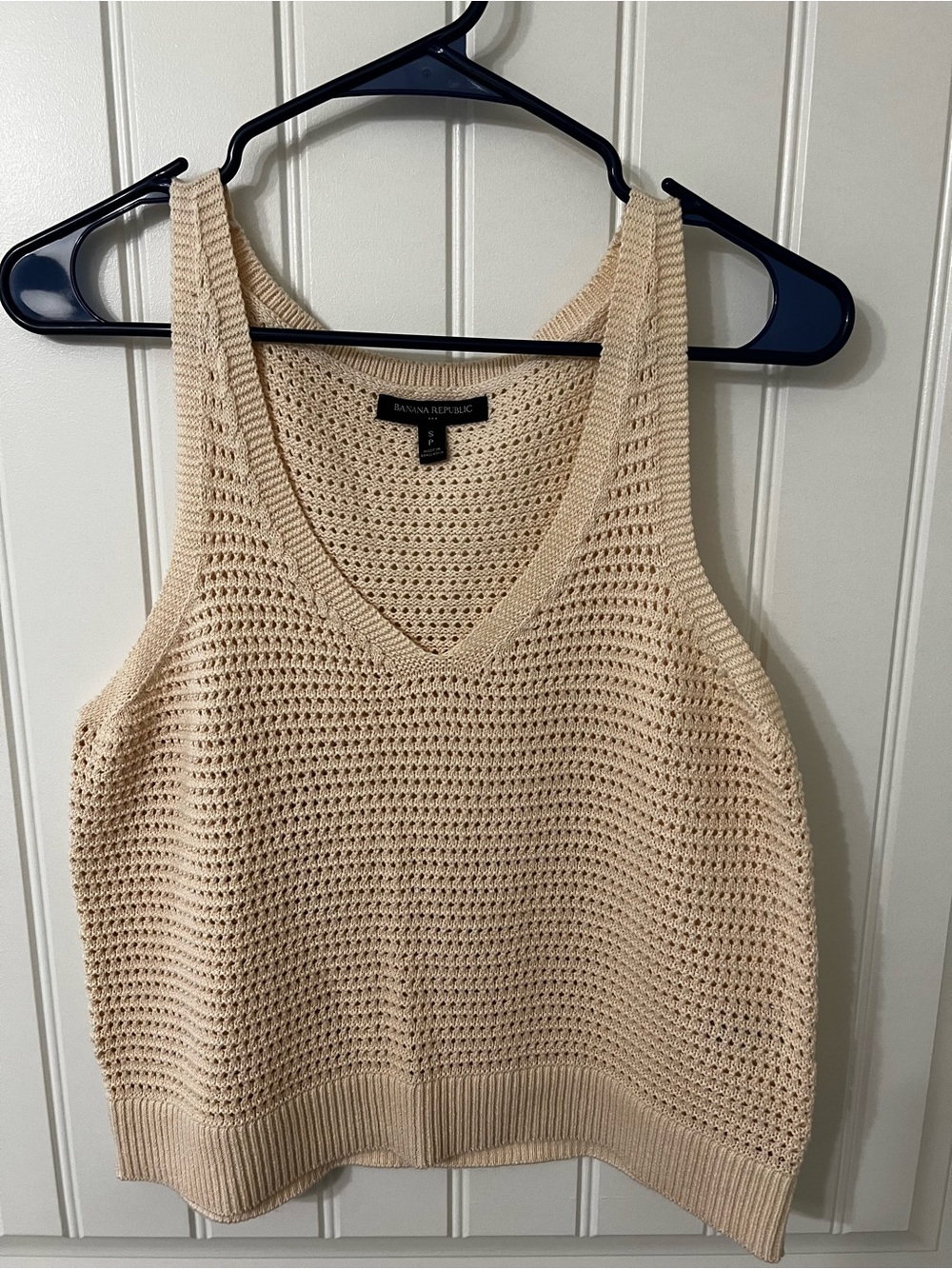Banana Republic Cream Open-Weave V-Neck Tank/Vest Size Small